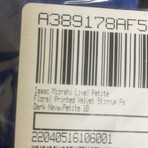 New Isaac Mizrahi Blue Floral Print Velvet Stirrup Pants Size 10P Adjustable - Picture 16 of 16